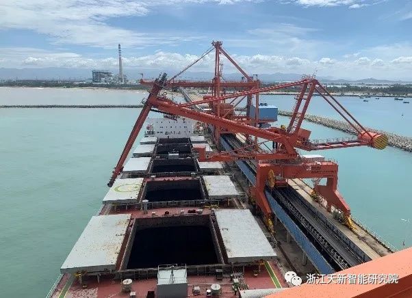 捷報(bào)！天新智能研究院螺旋式連續(xù)卸船機(jī)無(wú)人值守項(xiàng)目榮獲2021年電力行業(yè)技術(shù)類(lèi)成果一等獎(jiǎng)